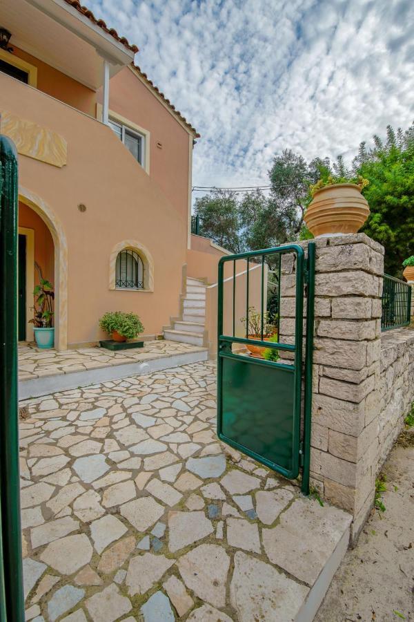 Villa Yiotta Kalodhikatika Exterior foto
